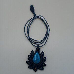 Unisex Necklace Woven Macramé Thread Natural Turquoise Stone Spiritual Amulet